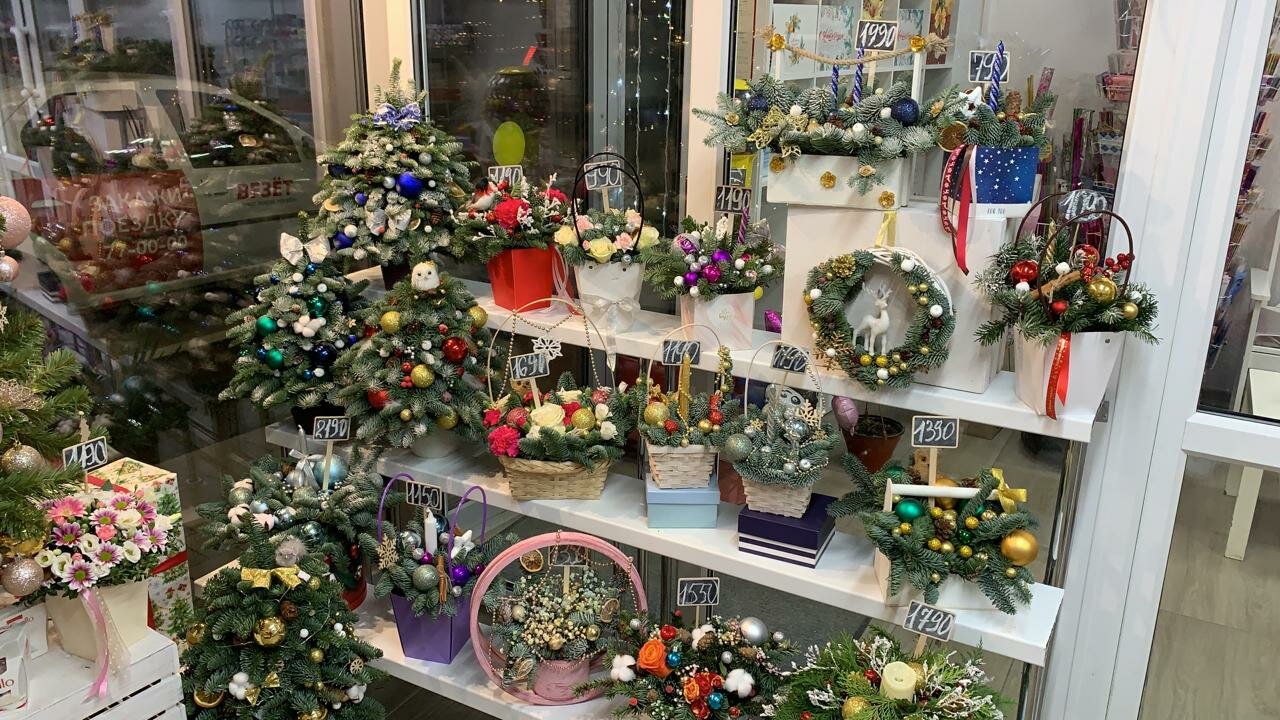 «Яркие букеты: магазины цветов в Новороссийске, получившие награду «Хорошее место»» фото материала