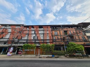 Гостиница The 8 Factory Hostel Phitsanulok