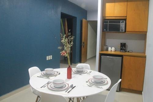 Фото Relax Inn Suites