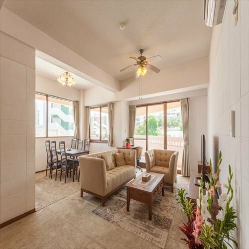 Гостиница Kariyushi Condominium Resort Mezon Max