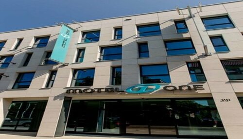 Гостиница Motel One Stuttgart - Bad Cannstatt в Штутгарте