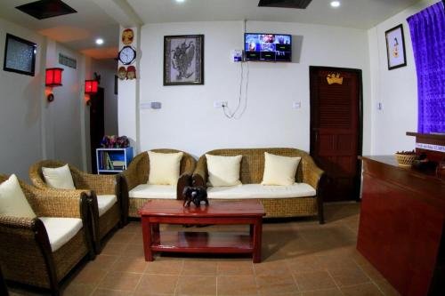 Фото Lady Princess Motel 2