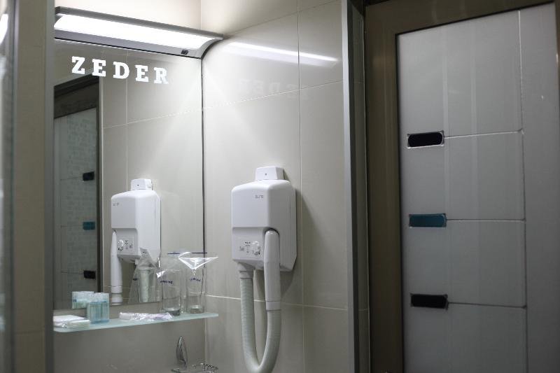 Фото Hotel Zeder Garni