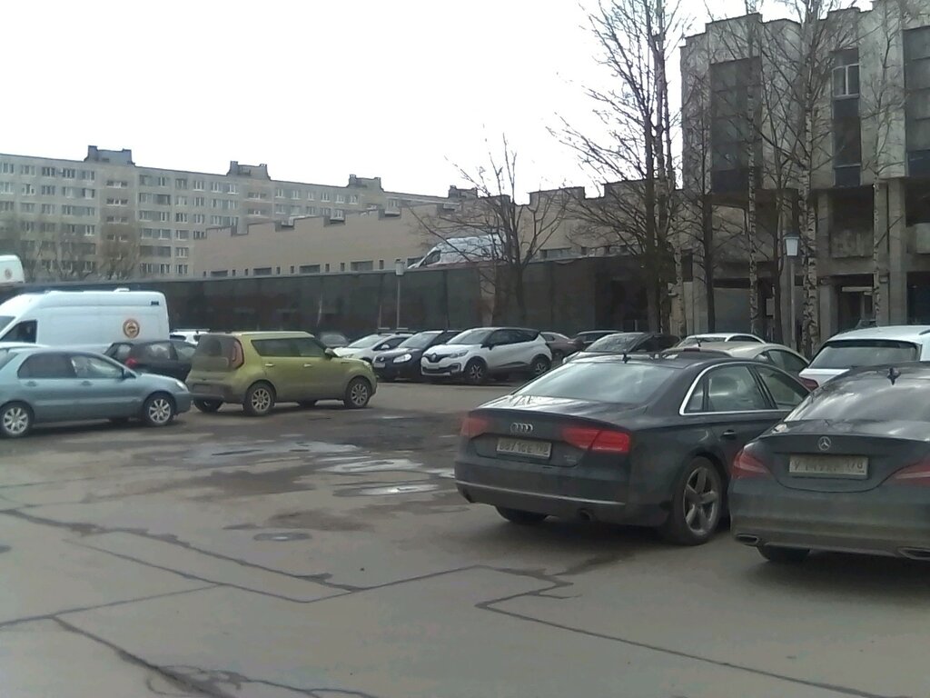 Aparcamiento de coches Parking lot, , foto