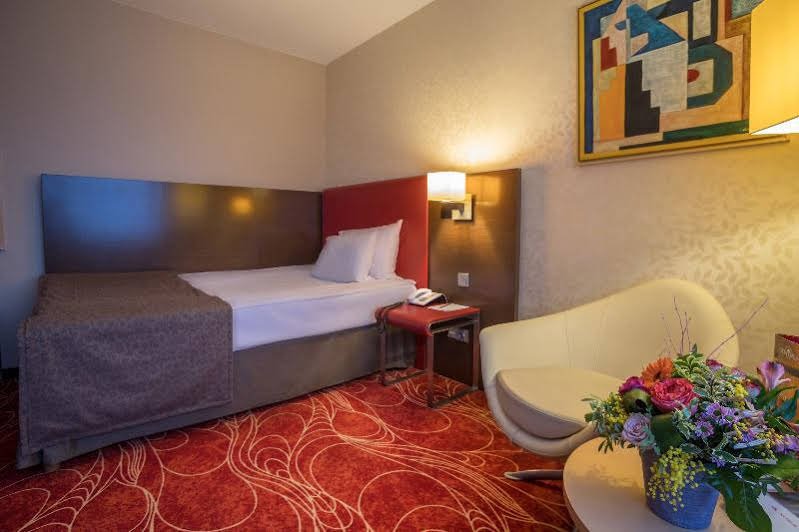 Фото Ramada by Wyndham Sibiu