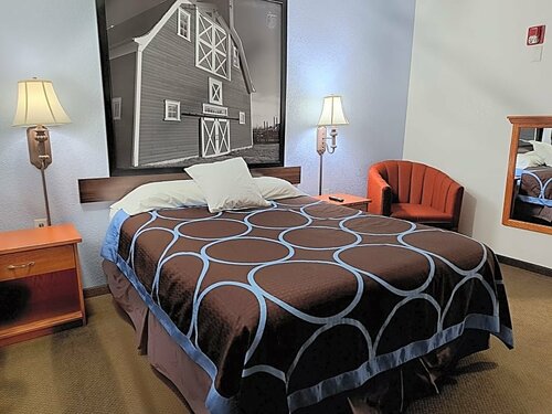 Гостиница Super 8 by Wyndham Three Hills Ab в Провинции Альберта