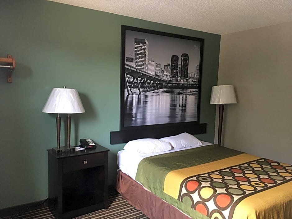 Фото Super 8 by Wyndham Richmond Midlothian Turnpike