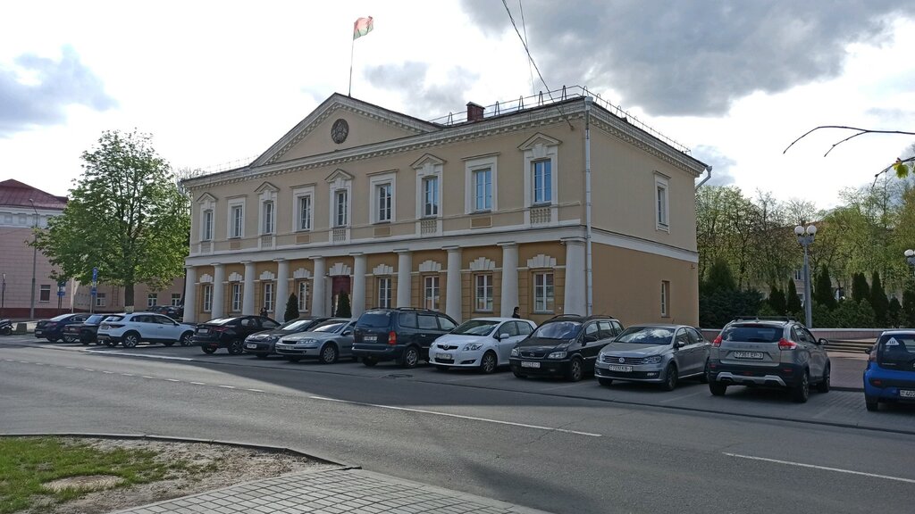 Administration Administratsiya Tsentralnogo rayona Gomelya, Gomel, photo
