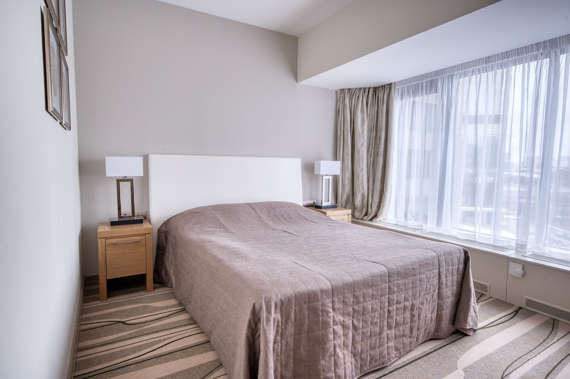 Фото Международная