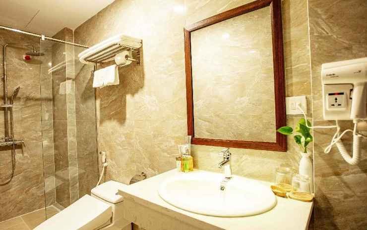 Фото Adeline Hotel