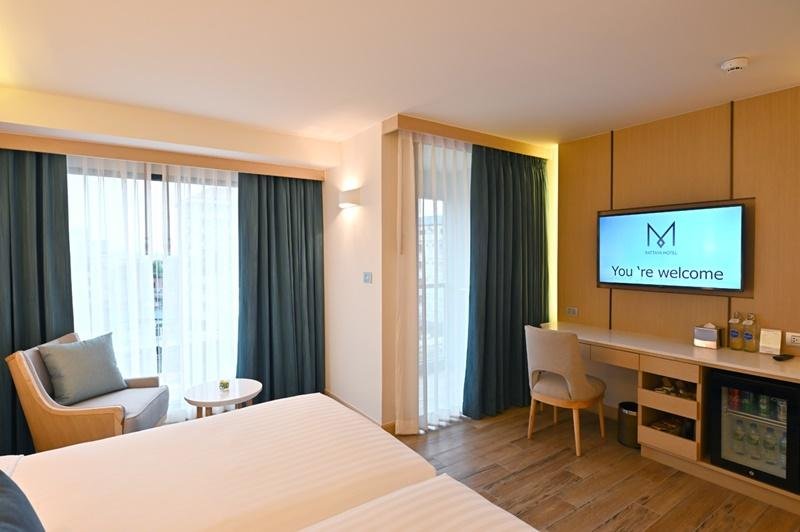 Фото M Pattaya Hotel