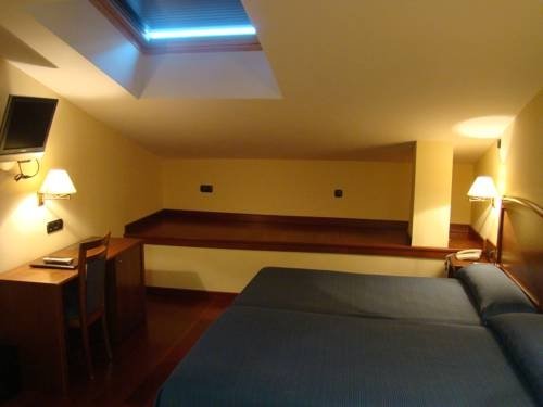 Фото Hotel Aroi Bierzo Plaza