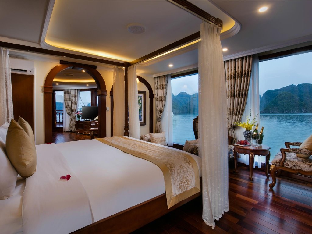 Фото Emperor Cruise Ha Long