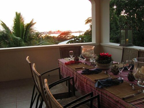 Гостиница Indigo House by Eleuthera Vacation Rentals