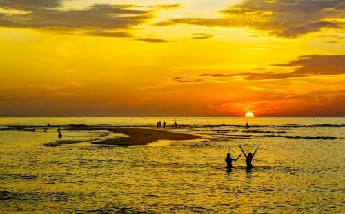 Гостиница Sunrise Hotel Quang Binh