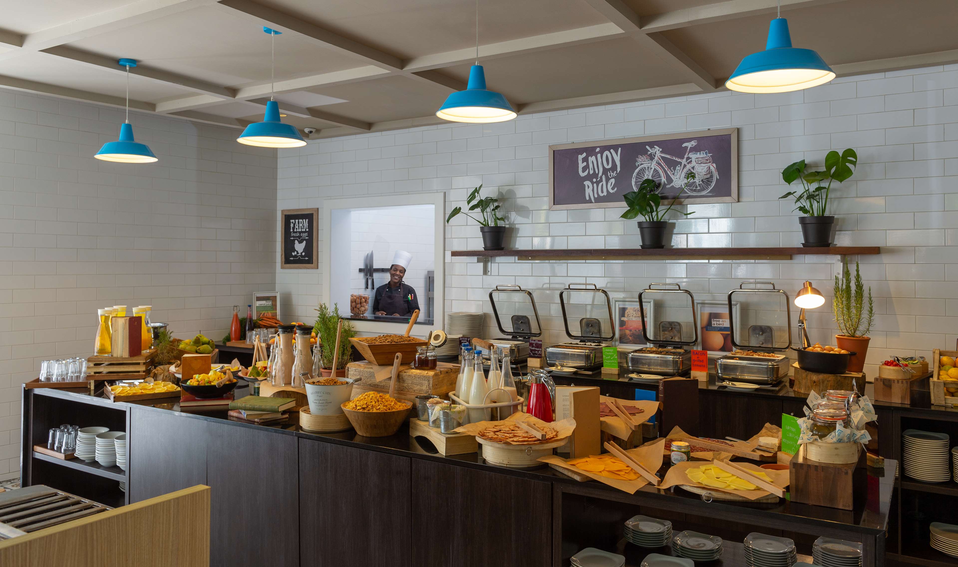 Фото Park Inn by Radisson Cape Town Newlands