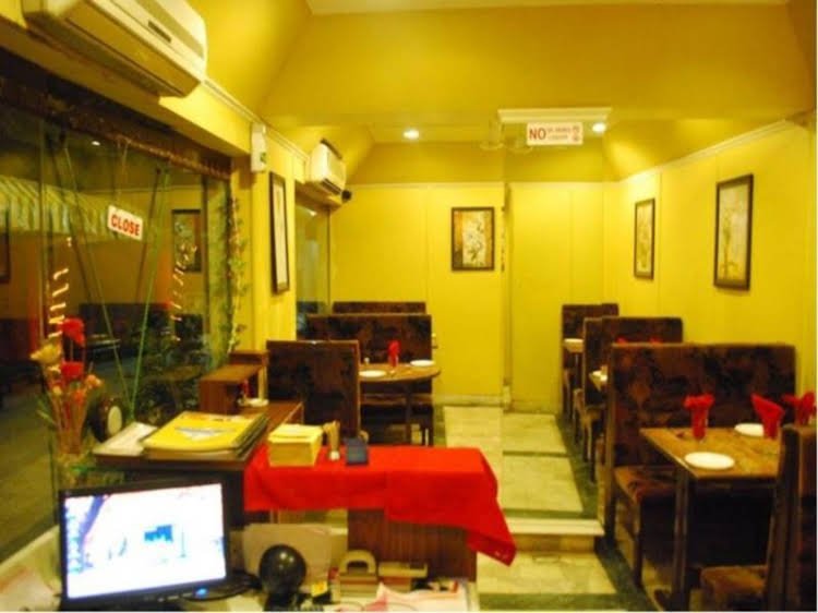 Фото Hotel Royal Wings