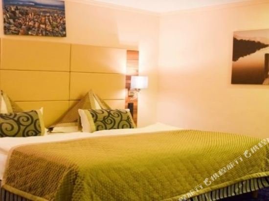 Фото Grand Hotel Empire Frankfurt