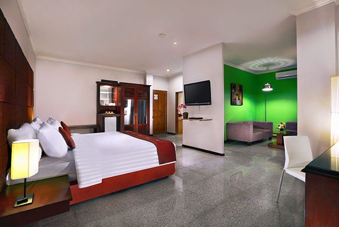 Фото Famous Hotel Kuta