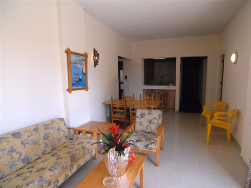 Фото Sunflower Hotel Apartments