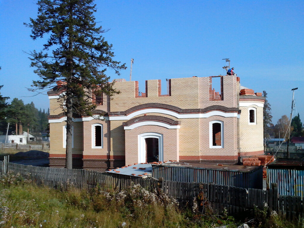 Iglesia ortodoxa Tserkov Nikolaya Chudotvortsa V Dinase, , foto