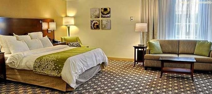 Фото Marriott Pittsburgh City Center Hotel