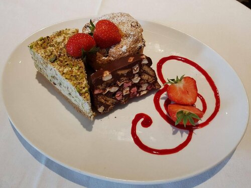 Гостиница Cill Aodain Court Hotel в Ноке