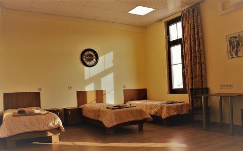 Фото Hostel Central Station Plovdiv