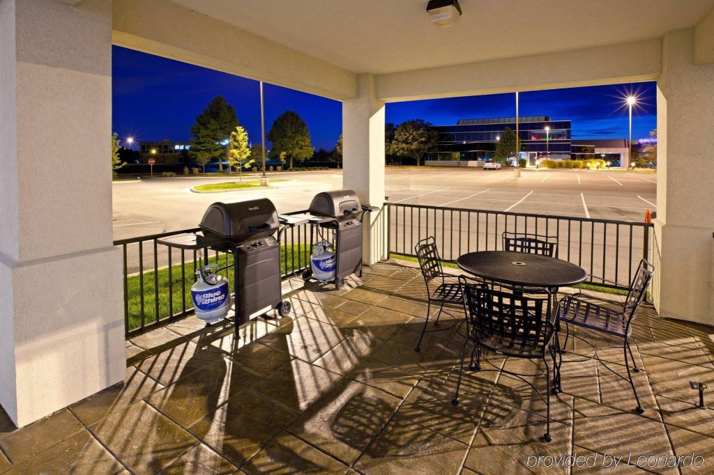 Фото Candlewood Suites Indianapolis Northwest, an Ihg Hotel