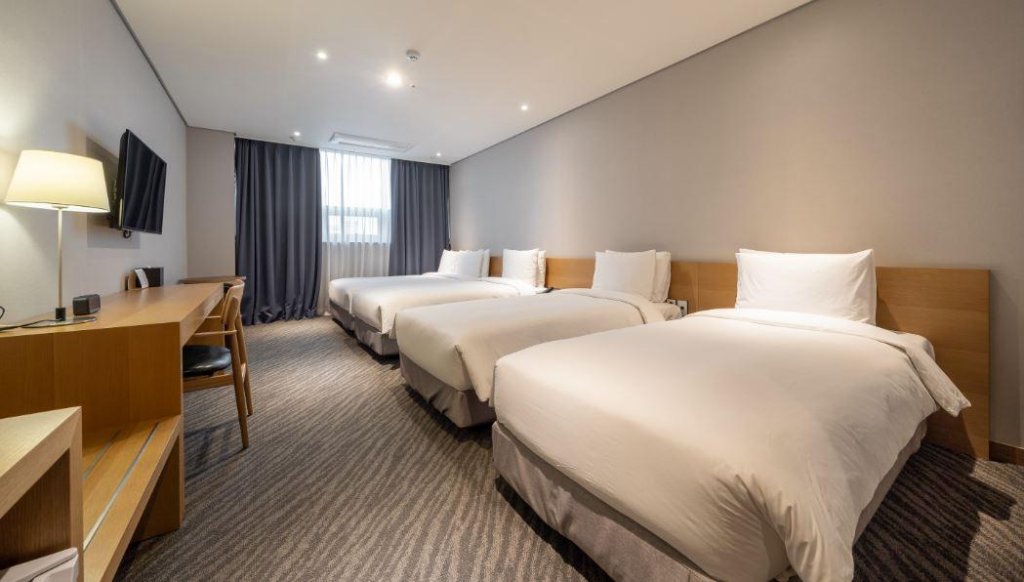 Фото Ramada by Wyndham Seoul Dongdaemun