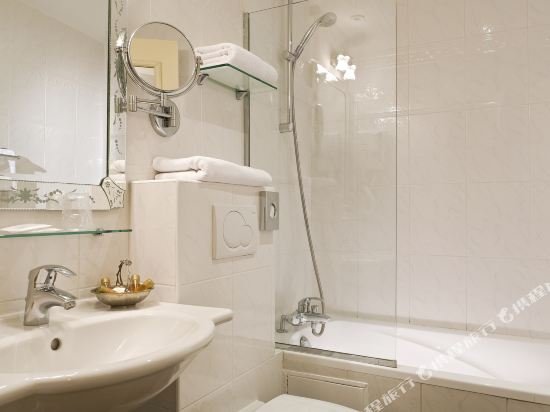 Фото Timhotel Tour Montparnasse