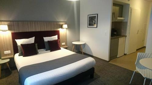 Фото Appart Hotel Elypseo Strasbourg Port