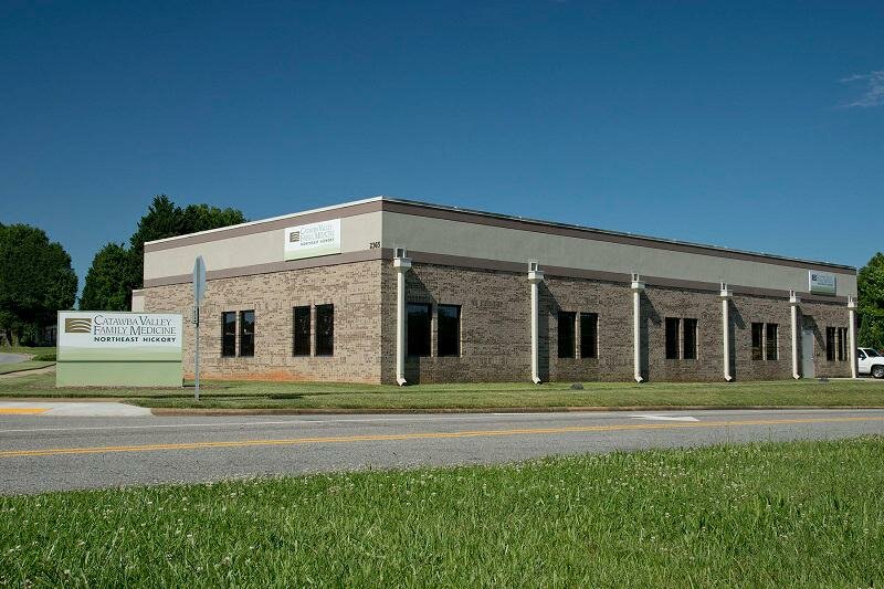 Medical center, clinic Catawba Valley Family Medicine - Northeast Hickory, State of North Carolina, photo