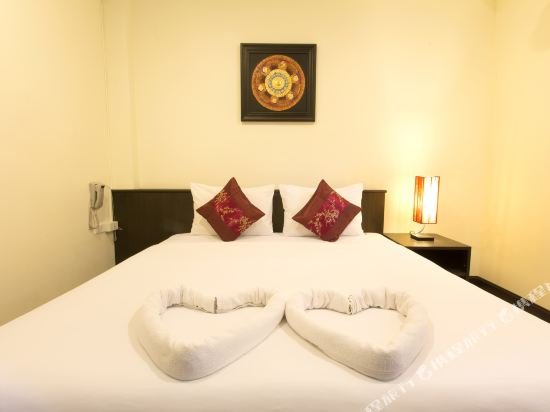 Фото The Elegant Patong