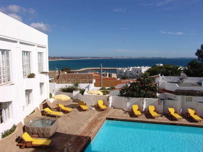 Фото Baluarte da Vila Apartments