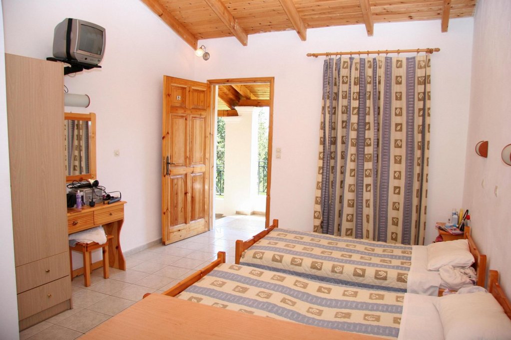 Фото Angela Apartments