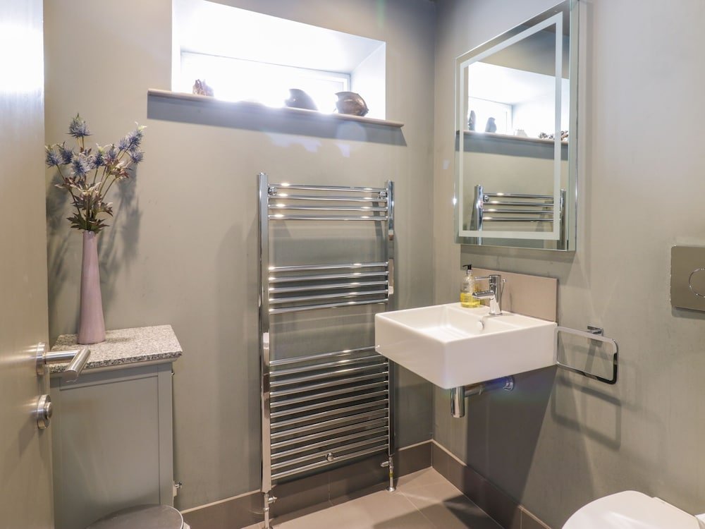 Фото Wee Cottage