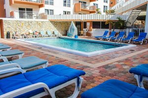 Гостиница Ft Lauderdale Beach a Vri resort в Форт-Лодердейл