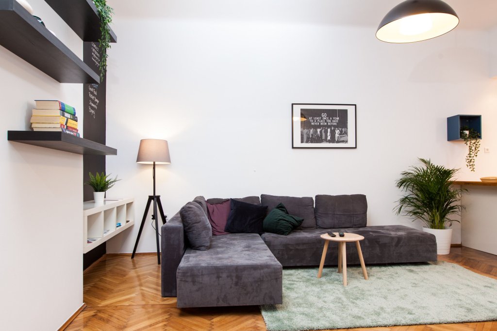 Фото Central Downtown Apartments by Irundo