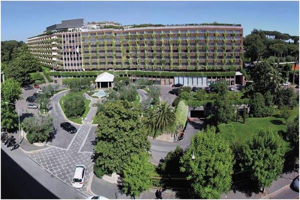 Фото Rome Cavalieri, A Waldorf Astoria Hotel