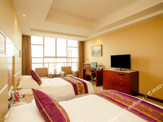 Фото GreenTree Eastern Quzhou Hewu Road Hotel