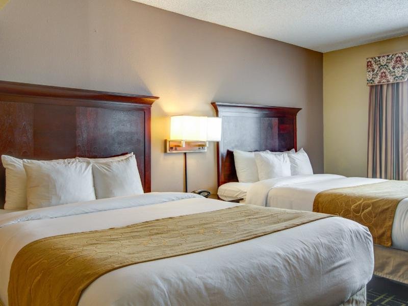 Фото Comfort Suites Sawgrass