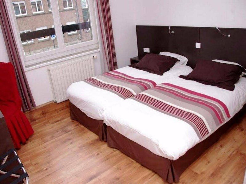 Гостиница Hotel Saint Sébastien