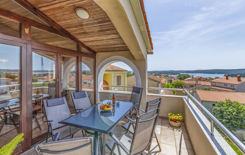 Фото Apartments Lorencin