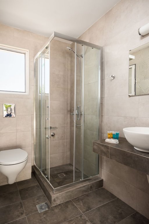 Фото Pantokrator Hotel