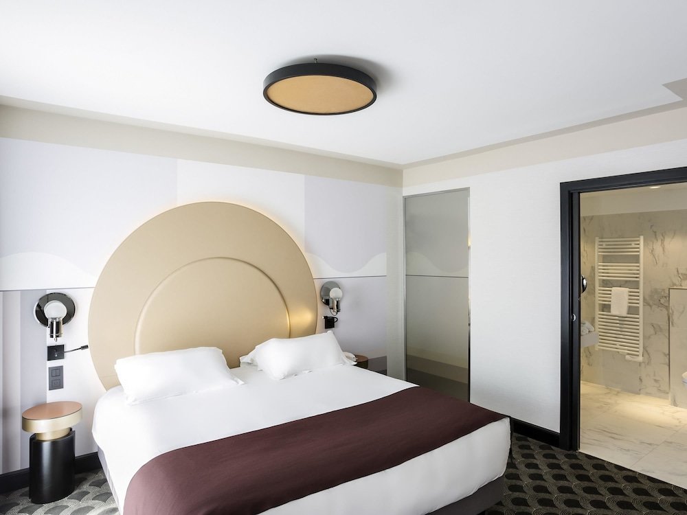 Фото Cannes Centre Univers