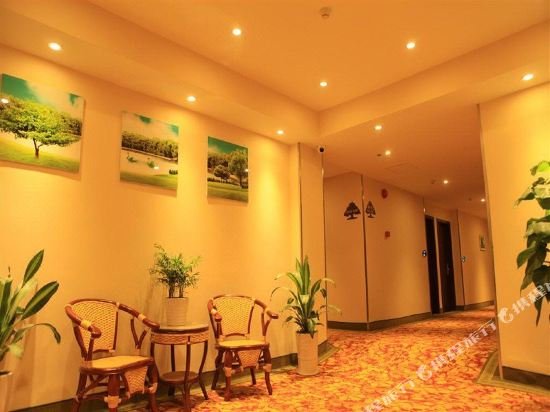 Фото GreenTree Inn Kunshan Huaqiao Building materials Conch Hotel