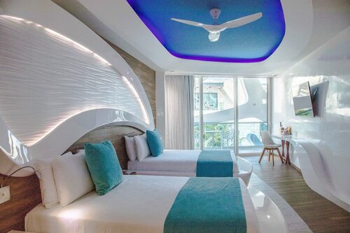 Гостиница The Carmen Hotel - Ocean Front в Плая-дель-Кармен