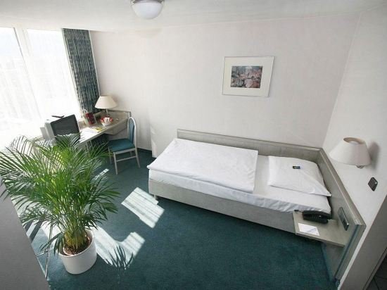 Фото Parkhotel Hameln