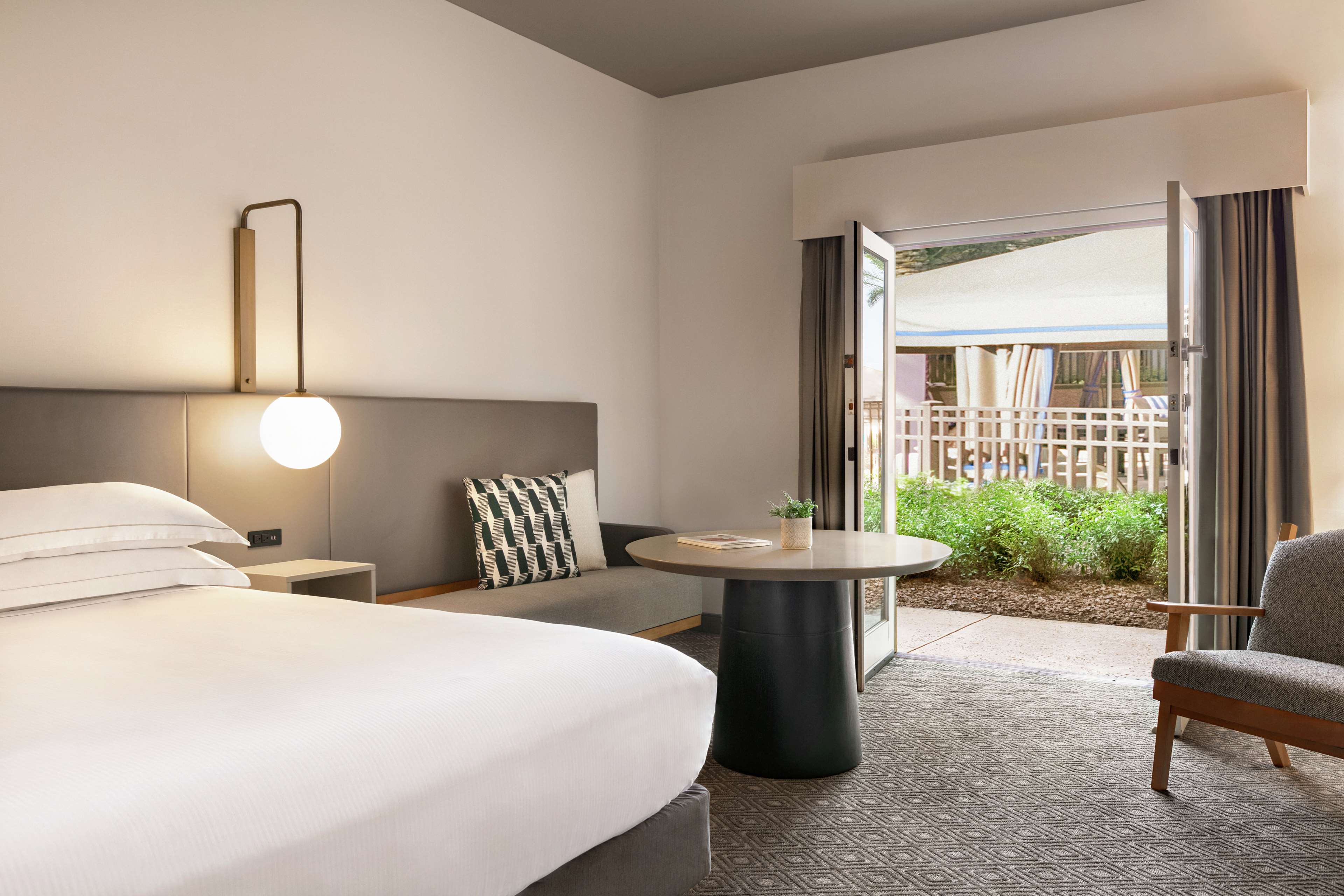 Фото Hilton Scottsdale Resort & Villas